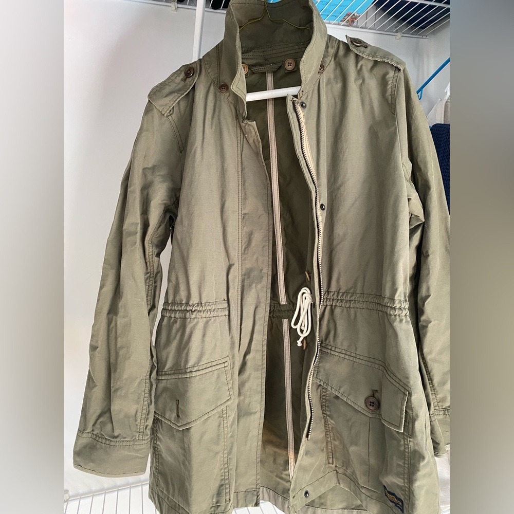 Abercrombie and Fitch Jacket with attached vest; Women Size Medium - Picture 6 of 6